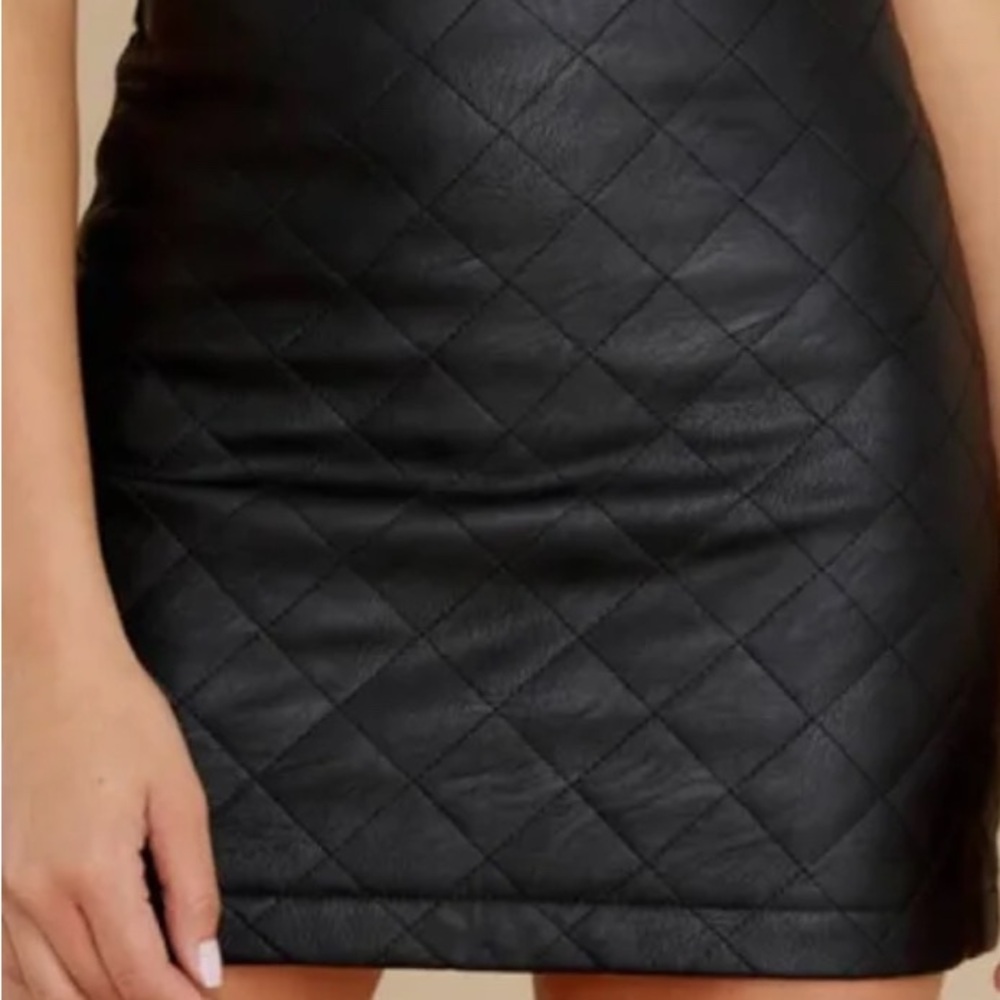 Steve Madden Black Quilted Pencil Skirt NWT
